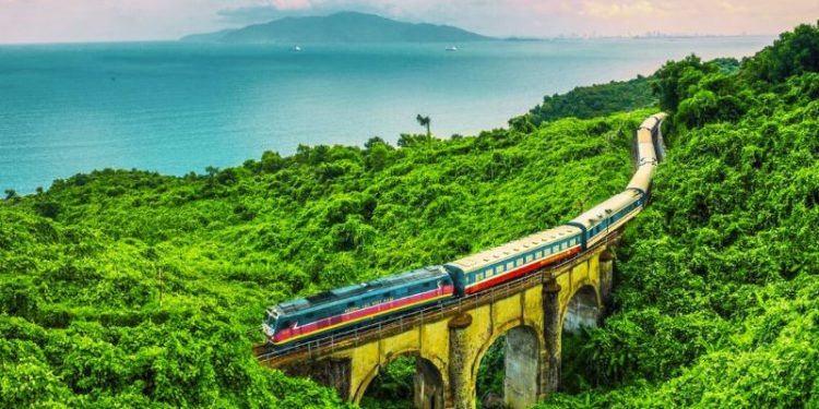 Train route in Vietnam offers stunning coastal views