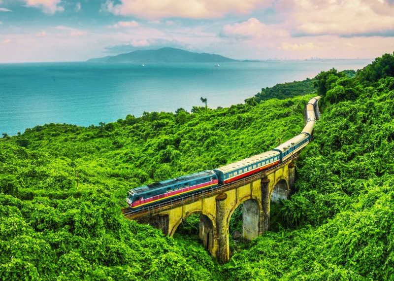 Train route in Vietnam offers stunning coastal views