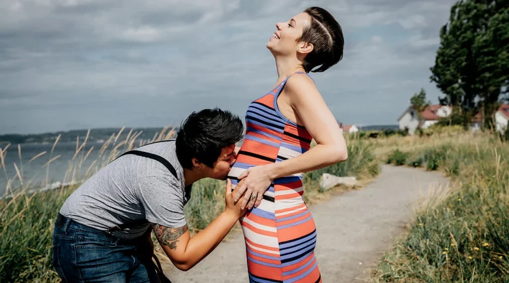 How Do IVF Treatments Get You Pregnant